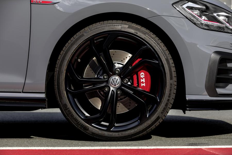 Колеса Volkswagen Golf GTI TCR 3-Door (Typ 5G) 2019 года  (WW) (фото 13 из 107)